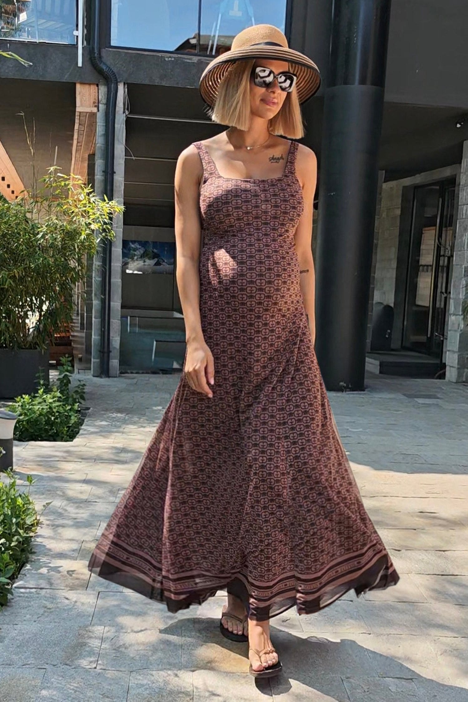 ROBE LONGUE DOS NU - LOGO MOCHA MOUSSE