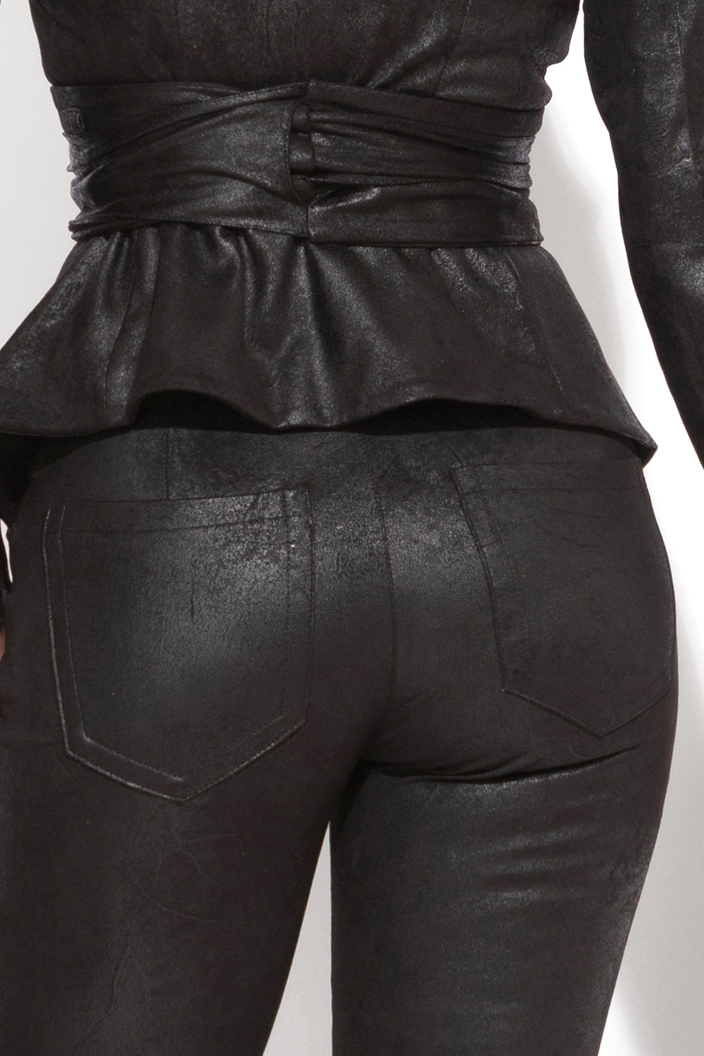 PANTALON SLIM TAILLE HAUTE NOIR - ESSENTIELS