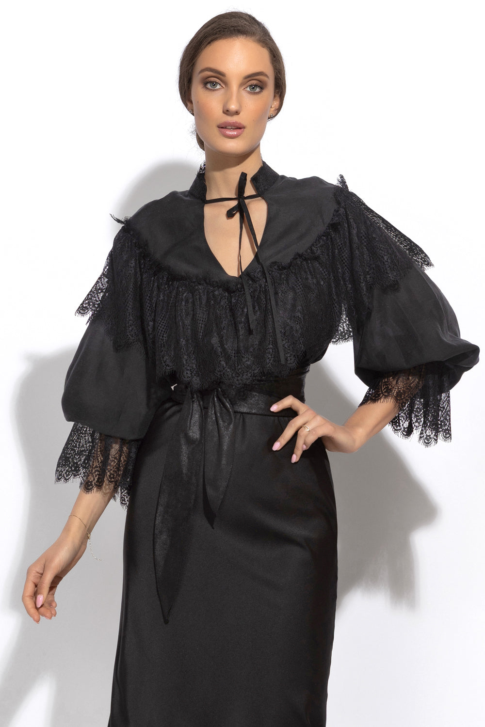 WRAP-STYLE BELT SUEDE-LIKE IN BLACK - ESSENTIALS