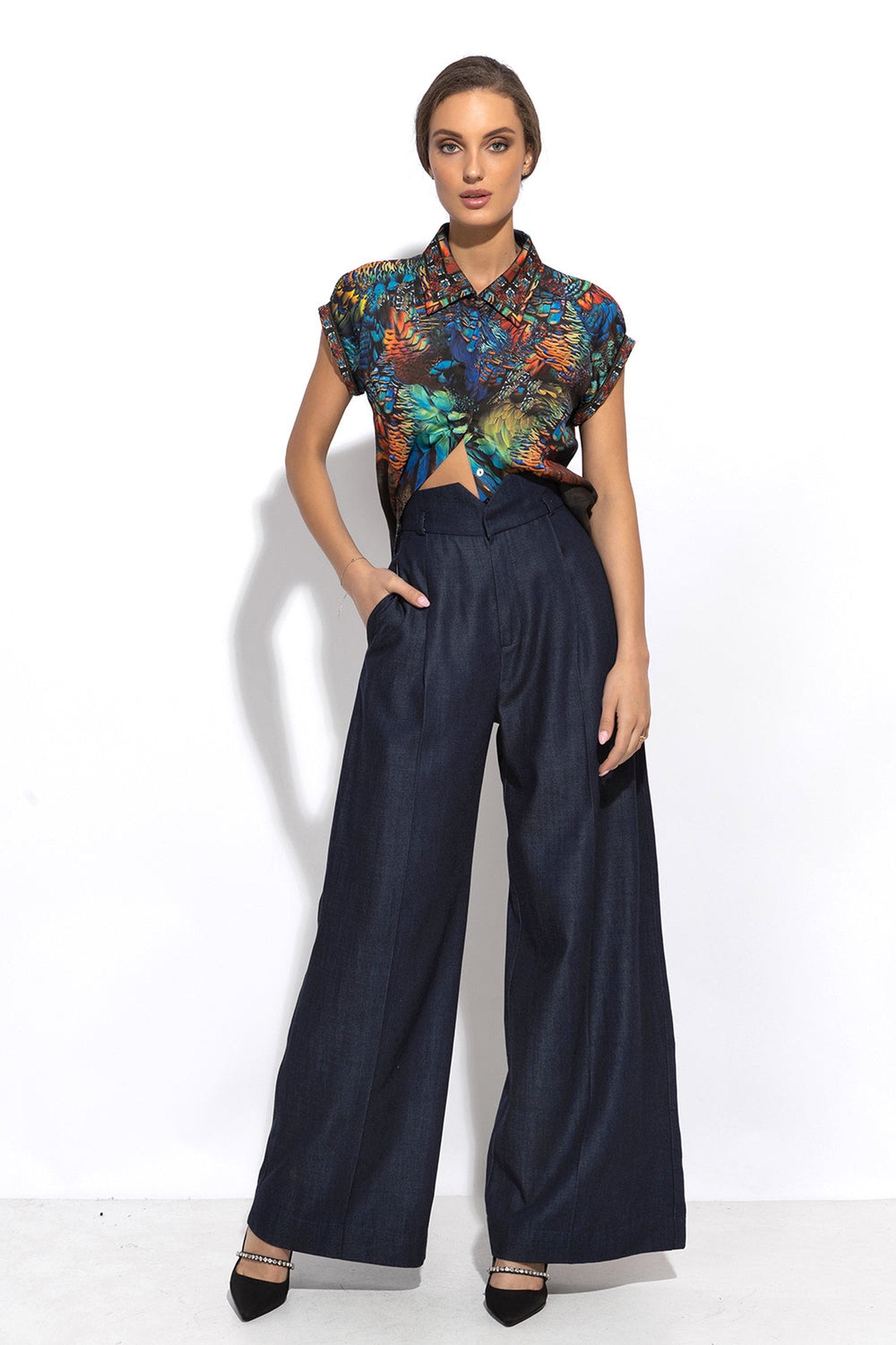 PANTALON EN TENCEL AVEC TAILLE HAUTE ET JAMBE LARGE - ESSENTIELS