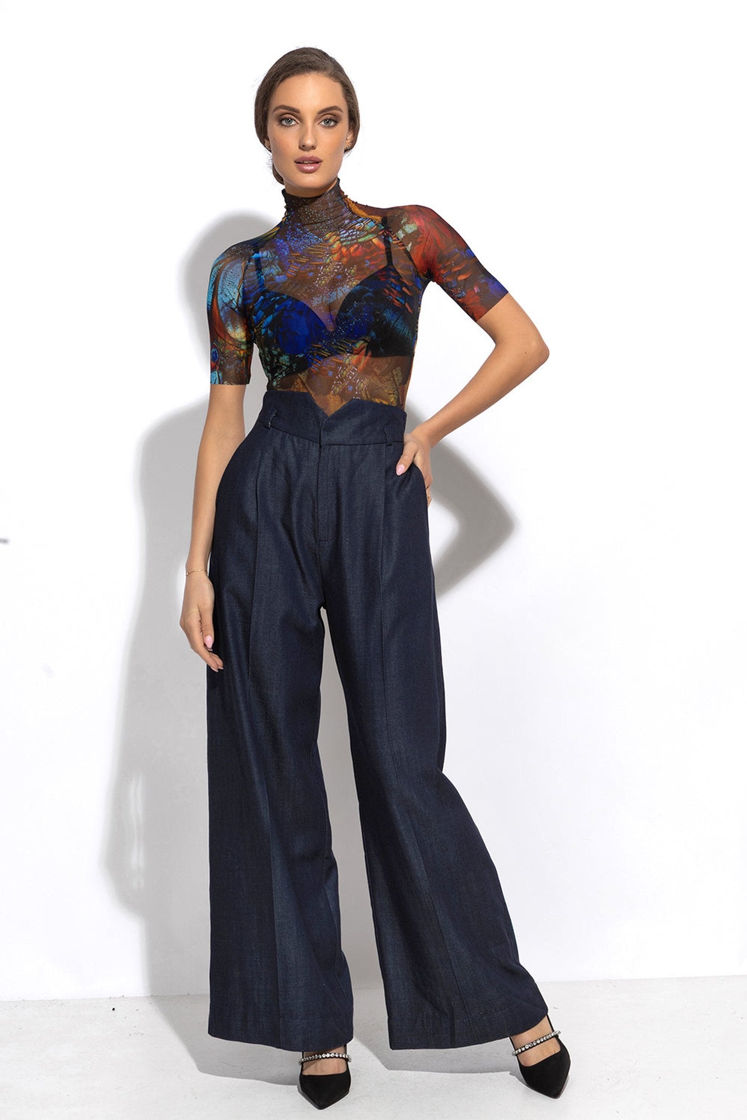 PANTALON EN TENCEL AVEC TAILLE HAUTE ET JAMBE LARGE - ESSENTIELS
