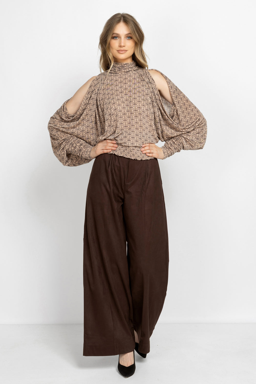 MODAL BATWING TURTLENECK TOP - MOCHA MOUSSE LOGO JIORO ТОП ОТ МОДАЛ С ПОЛО ЯКА И ПРИЛЕП РЪКАВ - MOCHA MOUSSE LOGO JIORO