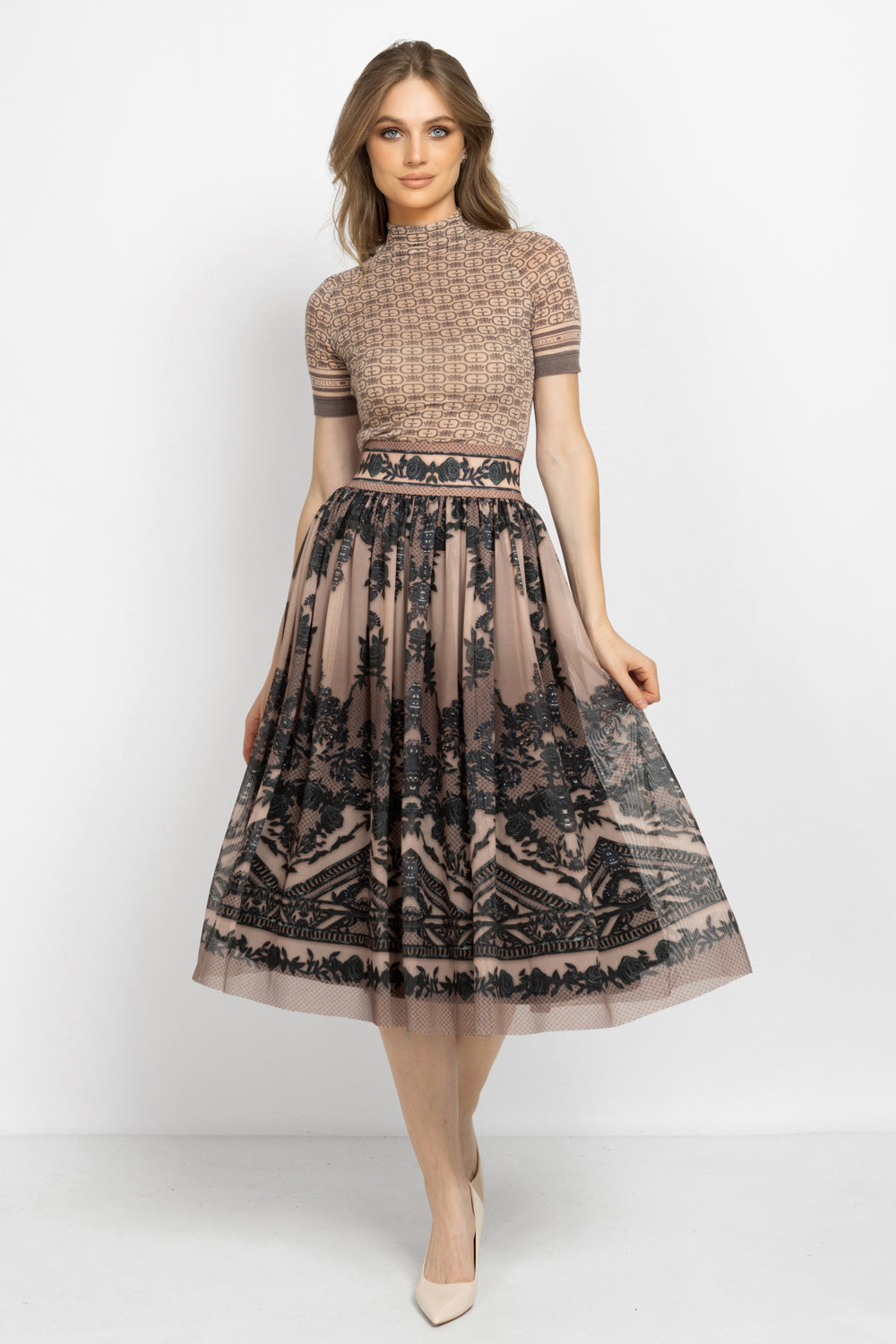 SHORT-SLEEVE MODAL TOP - MOCHA MOUSSE LOGO JIORO SHORT-SLEEVE MODAL TOP - MOCHA MOUSSE LOGO JIORO