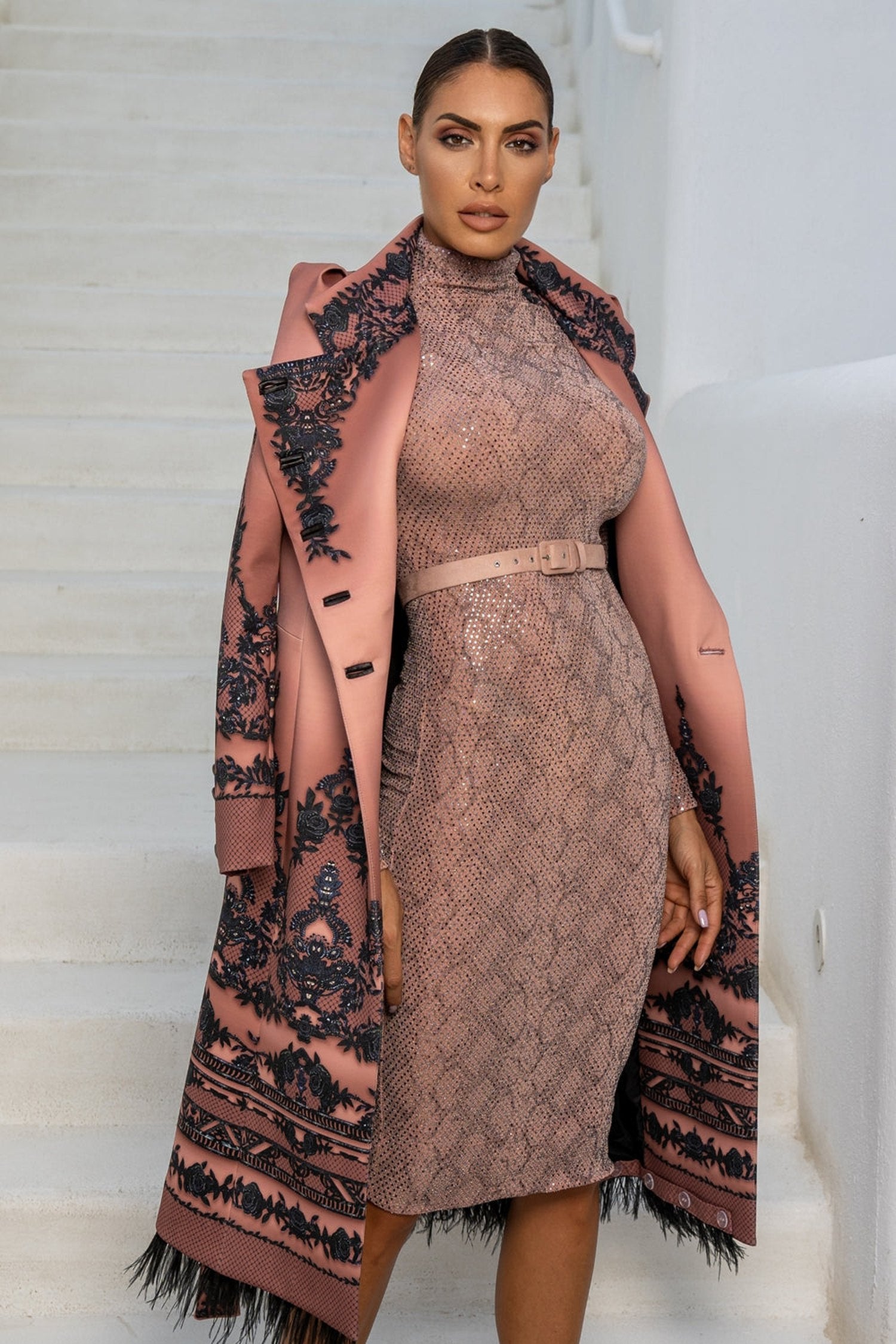 FITTED GLITTER DRESS IN POWDER - ESSENTIALS