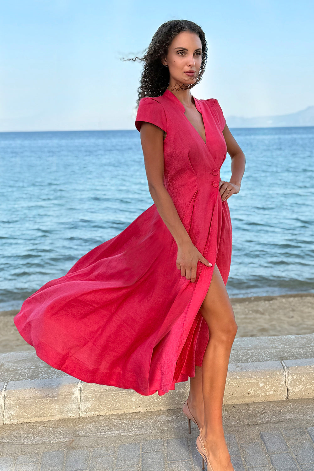 ROBE LONGUE ÉVASÉE EN LIN FUCHSIA – ESSENTIELS