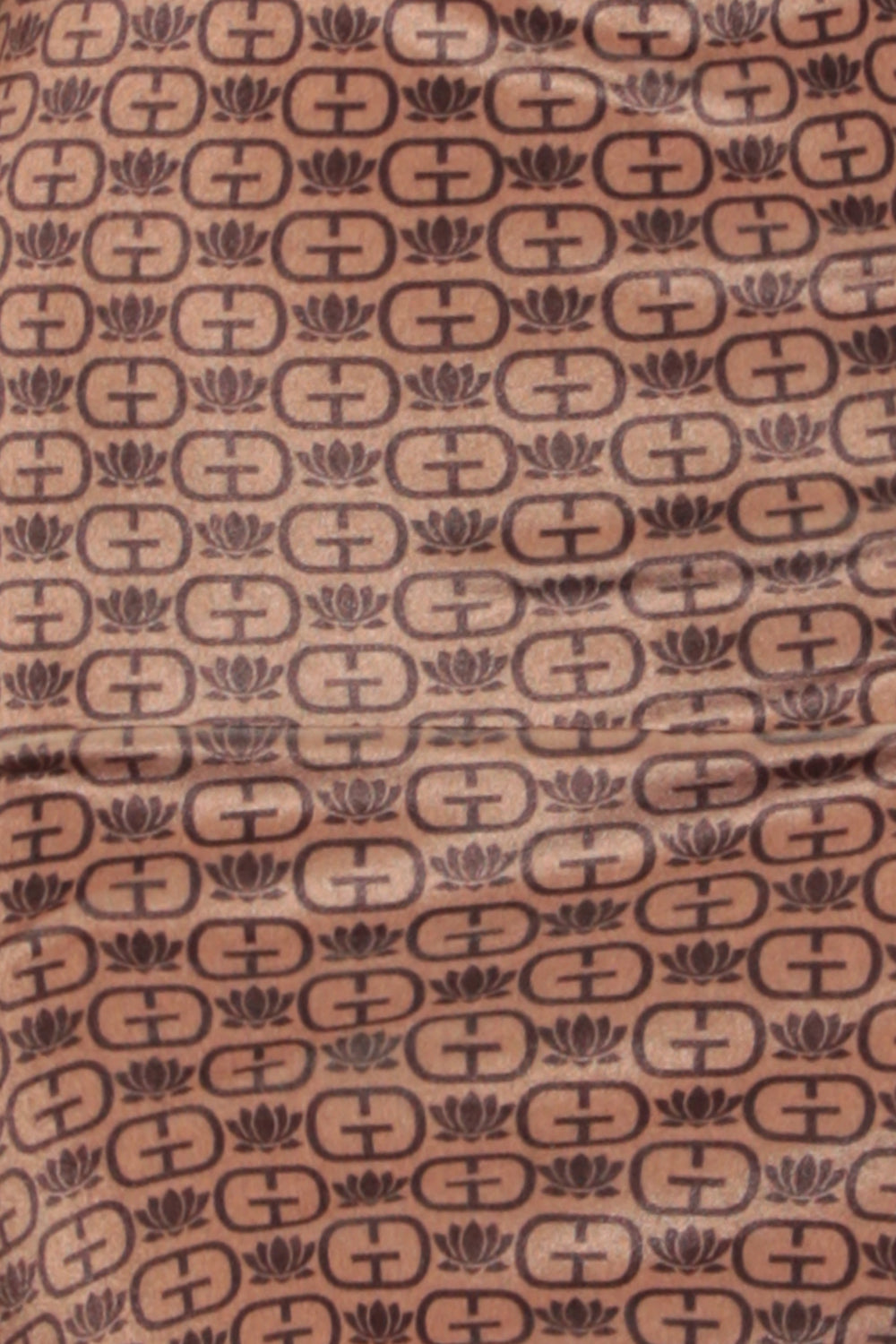 FITTED DRESS MADE OF SMOOTH VELVET - DARK BROWN LOGO