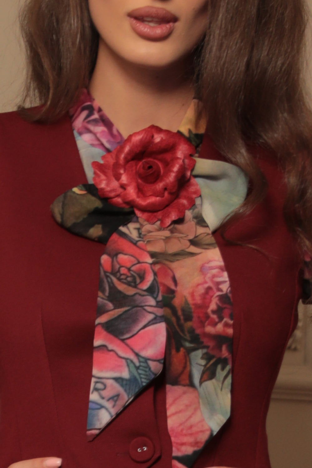SMALL SUEDE-LOOK RED ROSE BROOCH