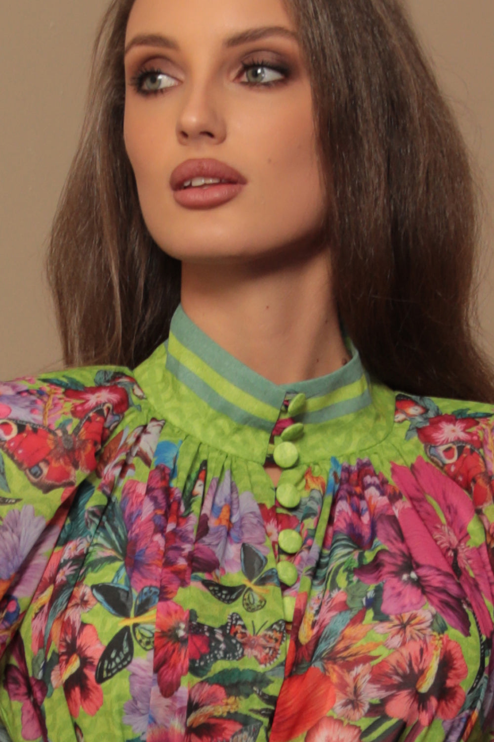 CHIFFON DRESS WITH PUFF SLEEVE - ACID GREEN LOGO