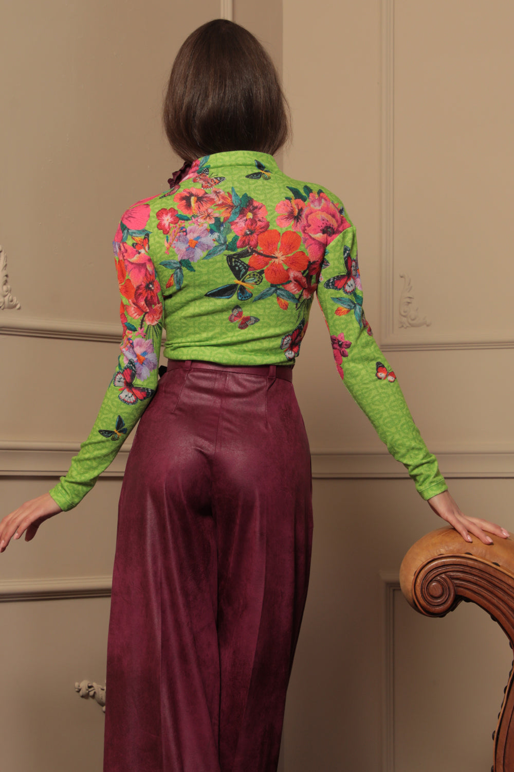 KNITTED TURTLENECK BLOUSE WITH HIGH NECK - ACID GREEN LOGO JIORO ПОЛО БЛУЗА ОТ ПЛЕТИВО С ВИСОКА ЯКА – ACID GREEN LOGO JIORO