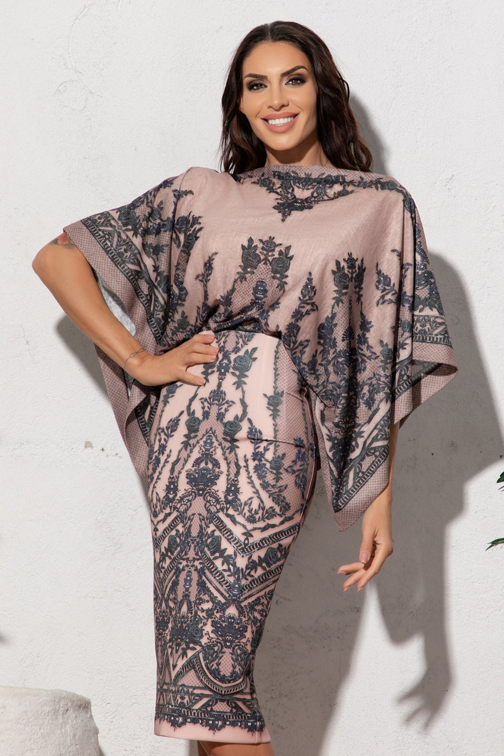 LOOSE BLOUSE – GRAFFITI POWDER