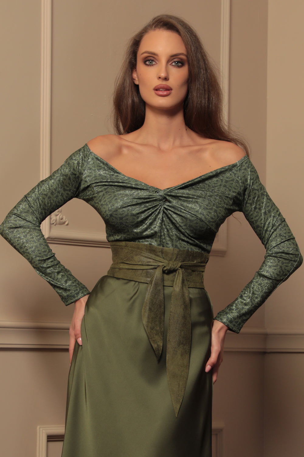 WRAP-STYLE BELT - SUEDE-LIKE IMITATION IN OLIVE GREEN - ESSENTIALS