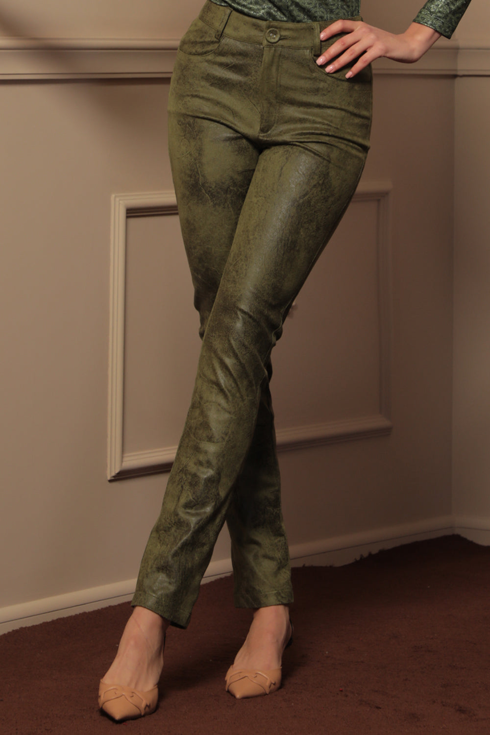 SKINNY 5-POCKET PANTS IN OLIVE GREEN - ESSENTIALS