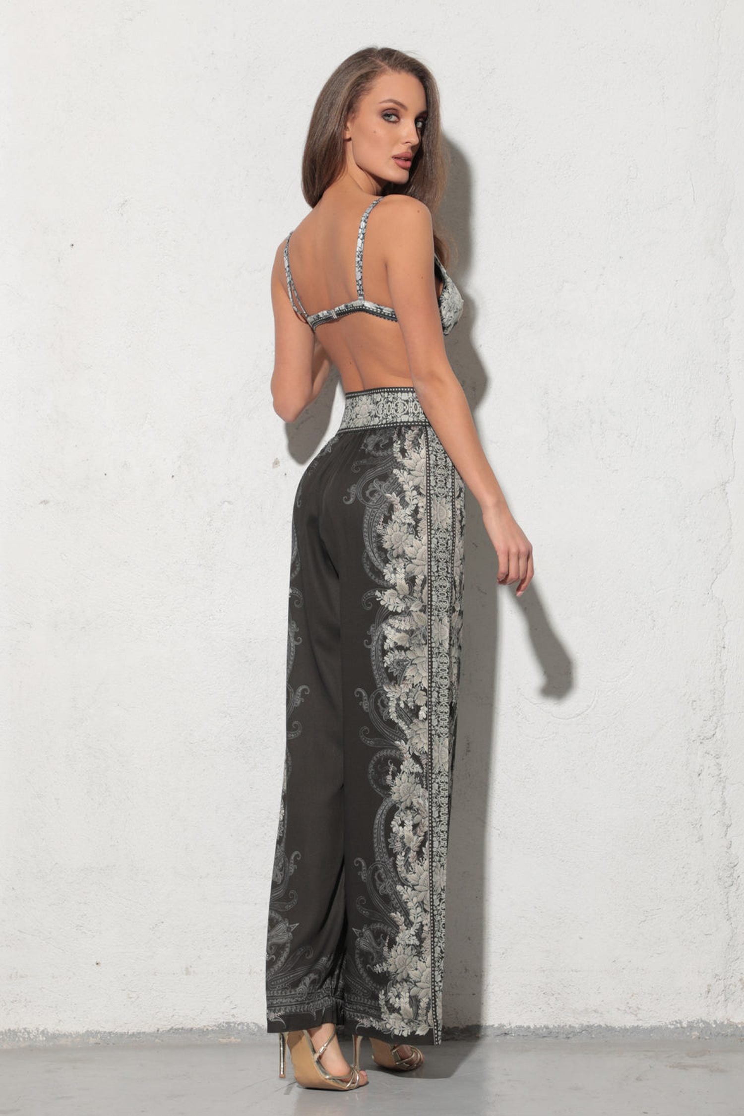 PANTALON LARGE EN VISCOSE AVEC TAILLE ÉLASTIQUE – LOTUS GELÉ