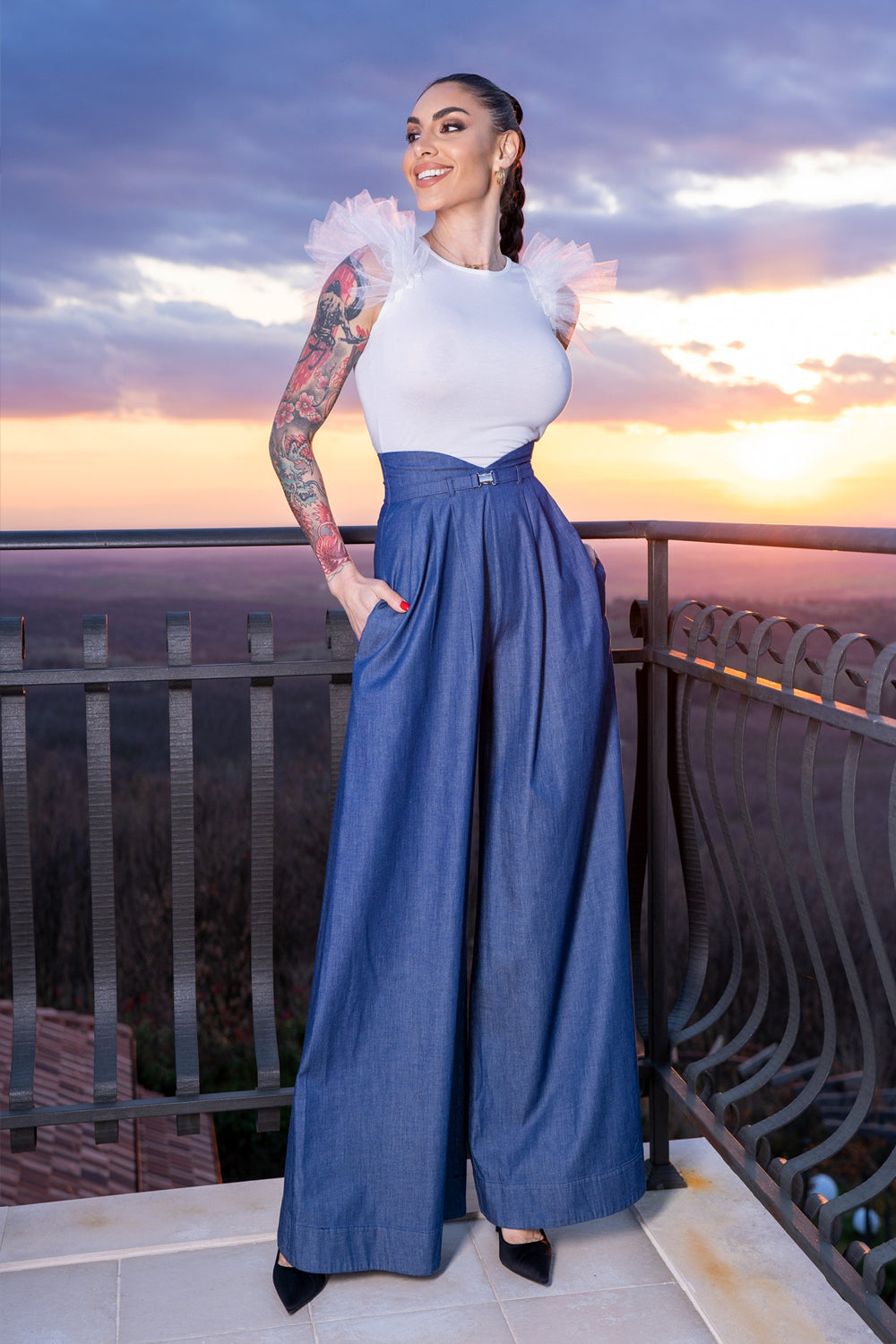 HIGH WAIST WIDE LEG DENIM PANTS - ESSENTIALS