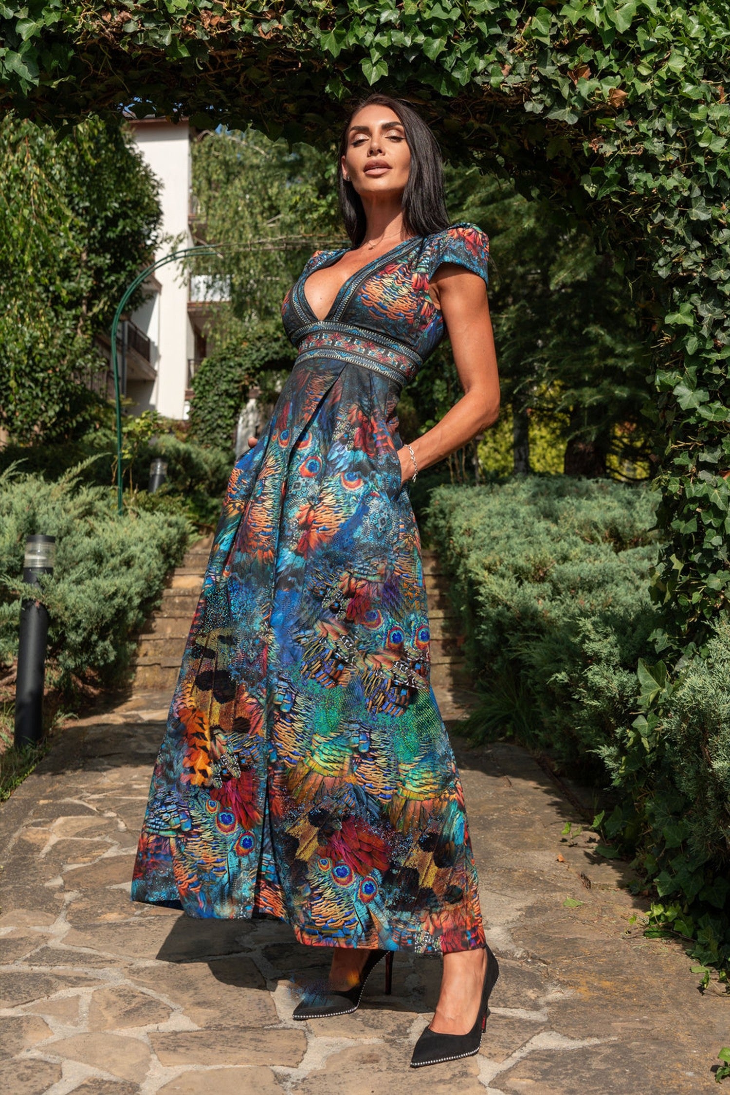 EMPIRE WAIST MAXI DRESS WITH LINEN FEEL - AMAZONIA