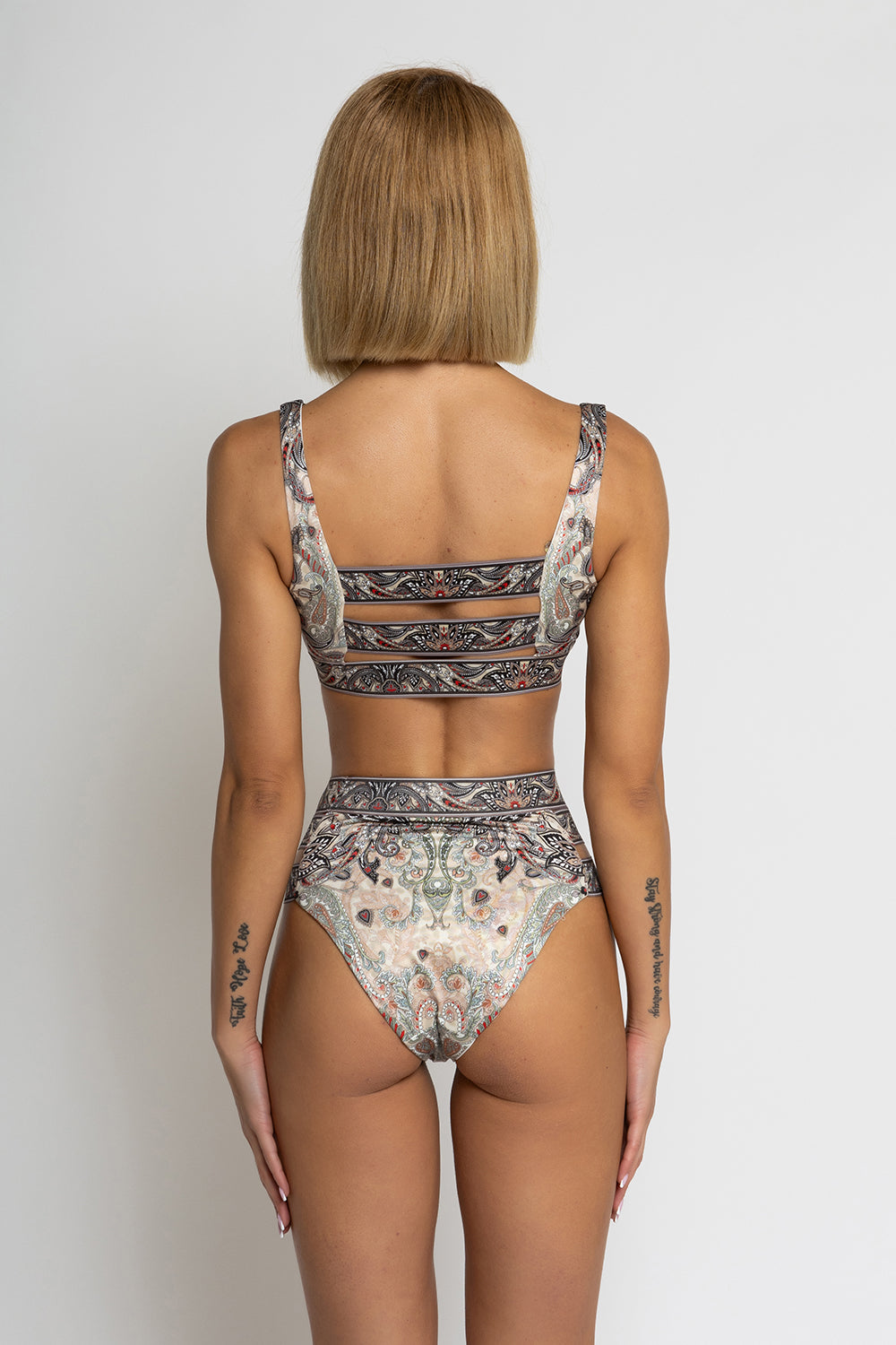 CROP TOP BIKINI TOP – PAISLEY BEIGE