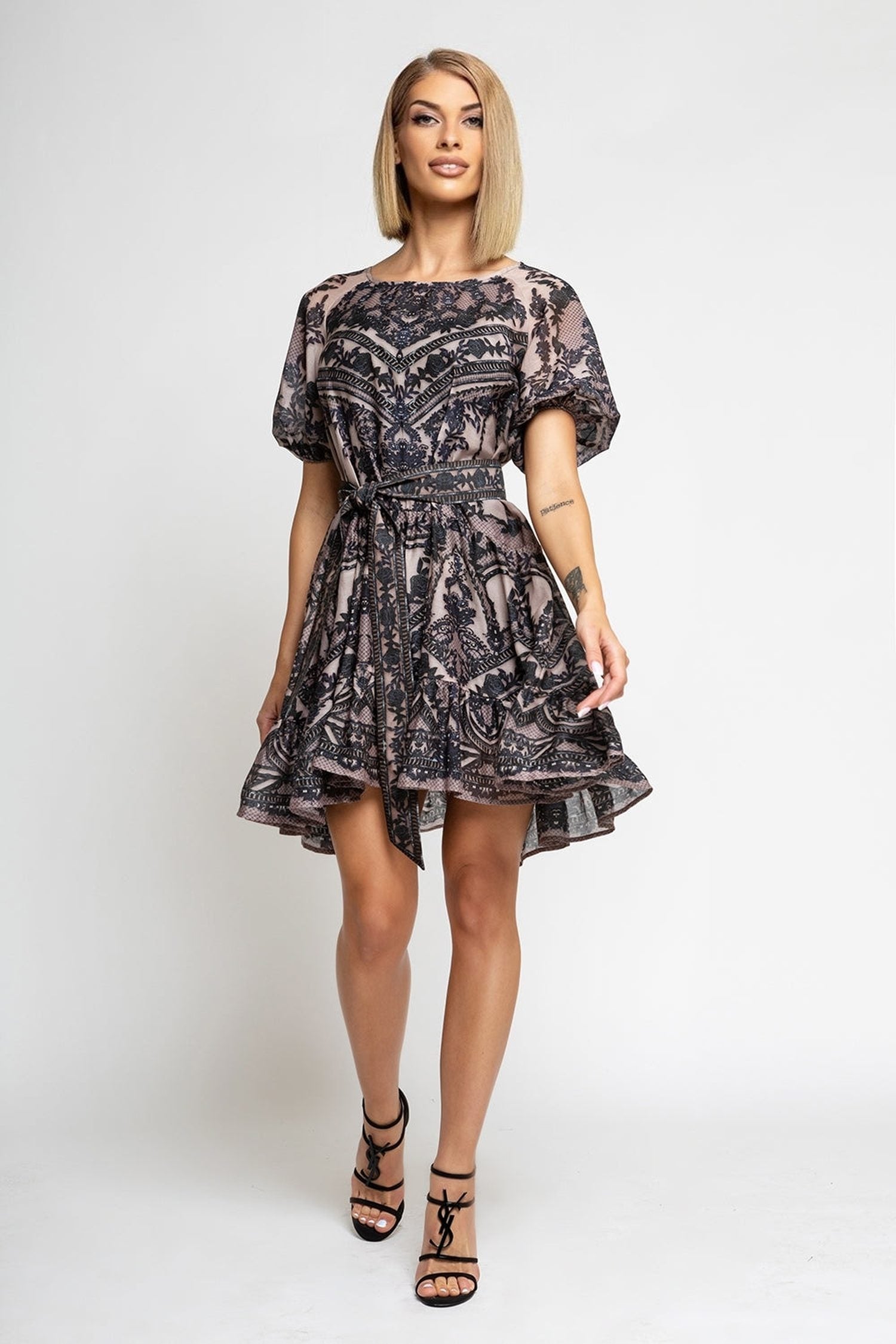 ΦΟΡΕΜΑ ΑΠΟ ΜΕΤΑΞΩΤΗ ΒΙΣΚΟΖΗ ΜΕ ΒΟΛΑΝ - GRAFFITI POWDER