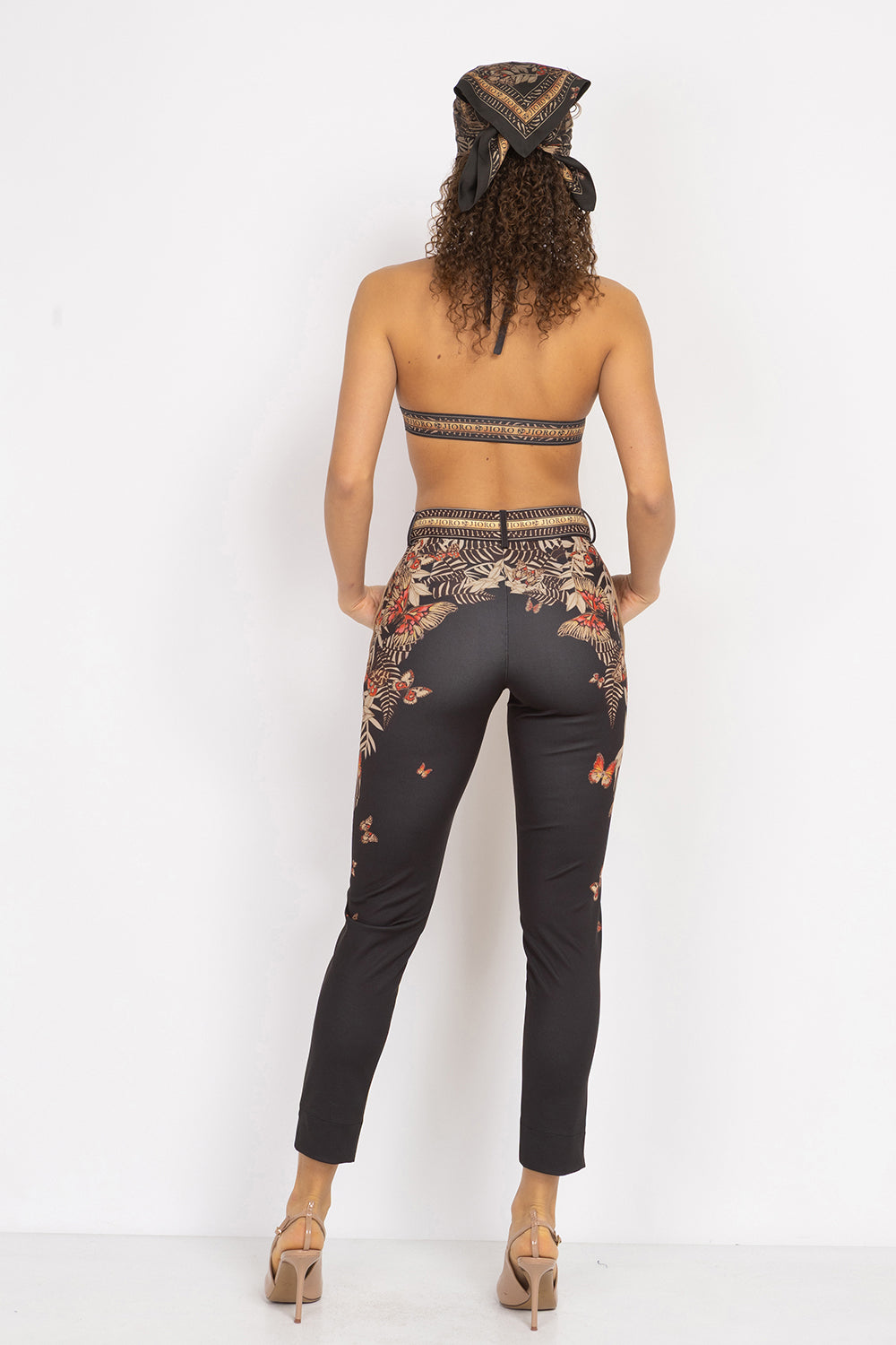 TRIANGLE VELVET TOP - MIDNIGHT BUTTERFLIES JIORO ГОРНИЩЕ ОТ КАДИФЕ ТИП ТРИЪГЪЛНИК - MIDNIGHT BUTTERFLIES JIORO