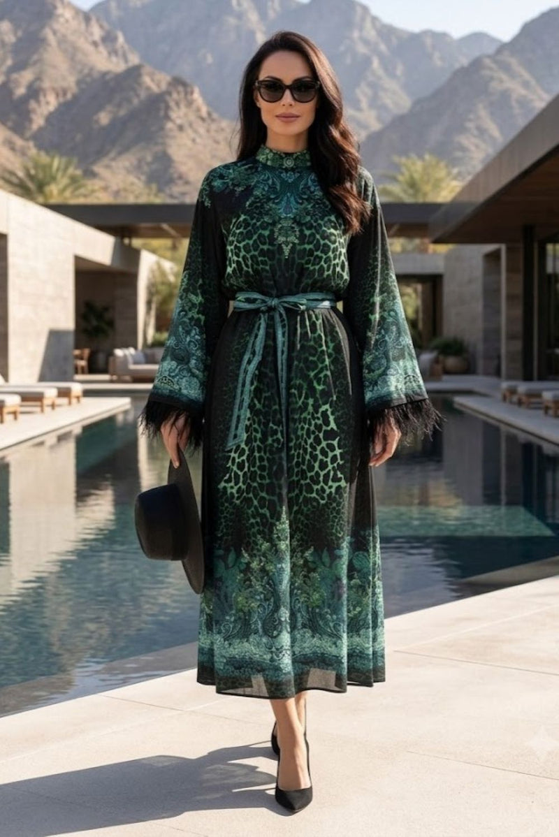 SATÉNOVÝ VISKÓZOVÝ KAFTAN S PERÍM - LEOPARDÍ NEÓNOVO ZELENÝ