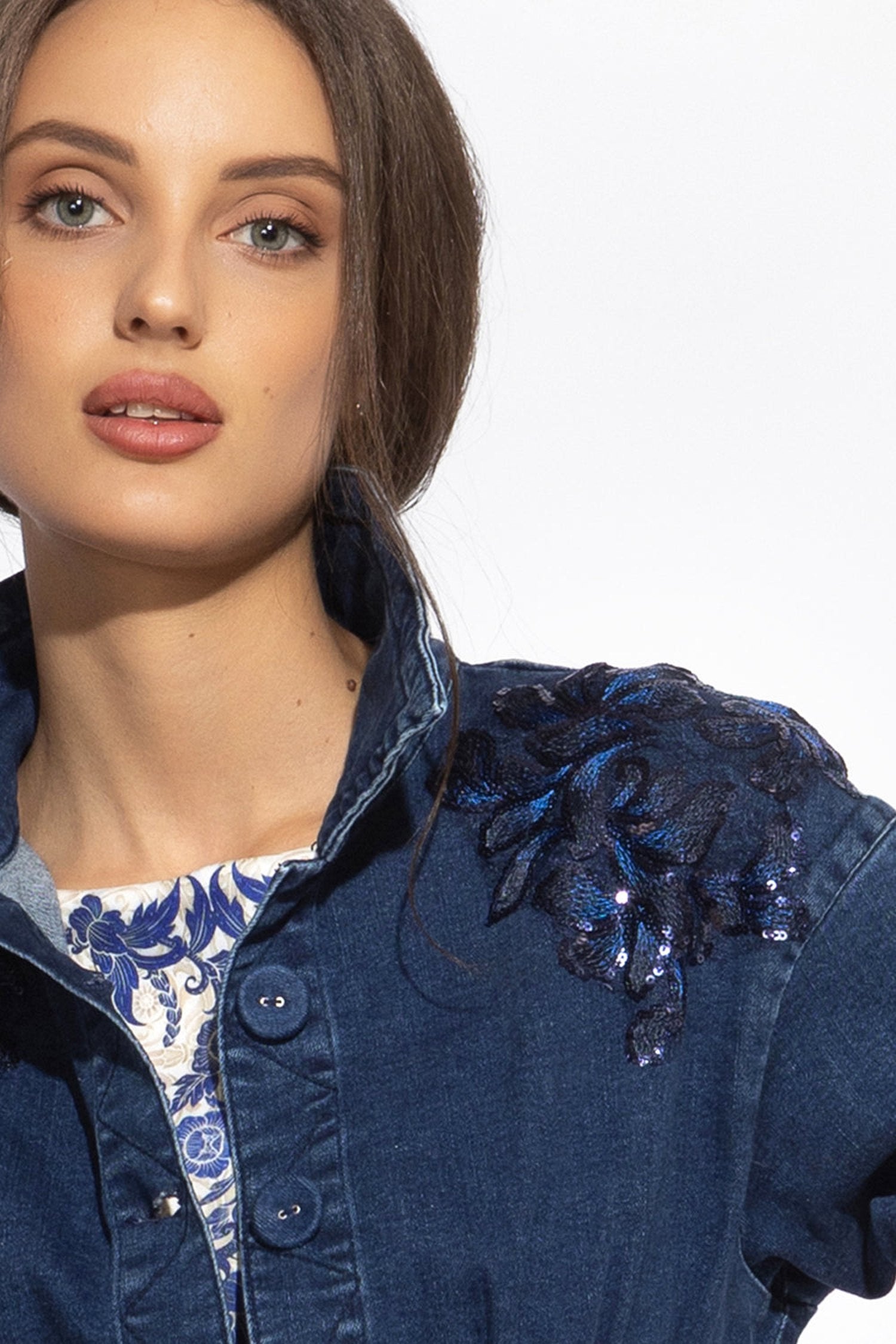 Blazer en denim avec applications en dentelle - Essentiels