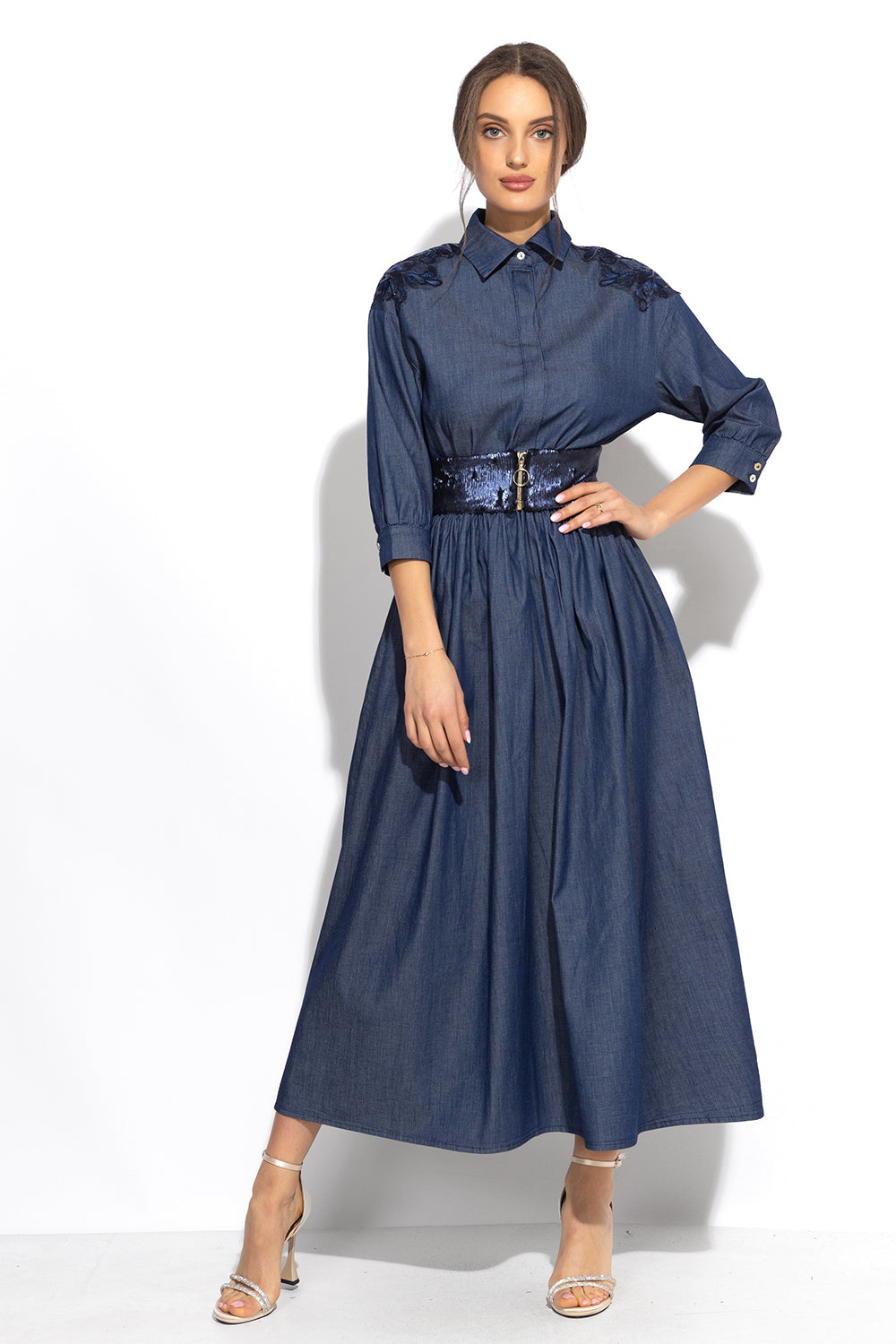 LOOSE LIGHT DENIM DRESS WITH BELT - ESSENTIALS