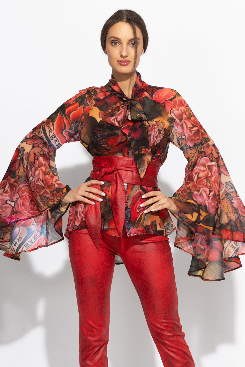 GÜRTEL IM WRAP-STIL - WILDLEDERÄHNLICHE IMITATION IN ROT - ESSENTIALS