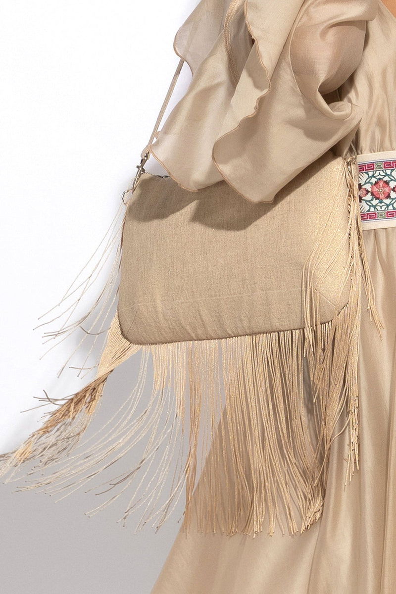 CLUTCH IN GOLDEN LINEN - ESSENTIALS JIORO КЛЪЧ ОТ ЗЛАТИСТ ЛЕН - ESSENTIALS JIORO