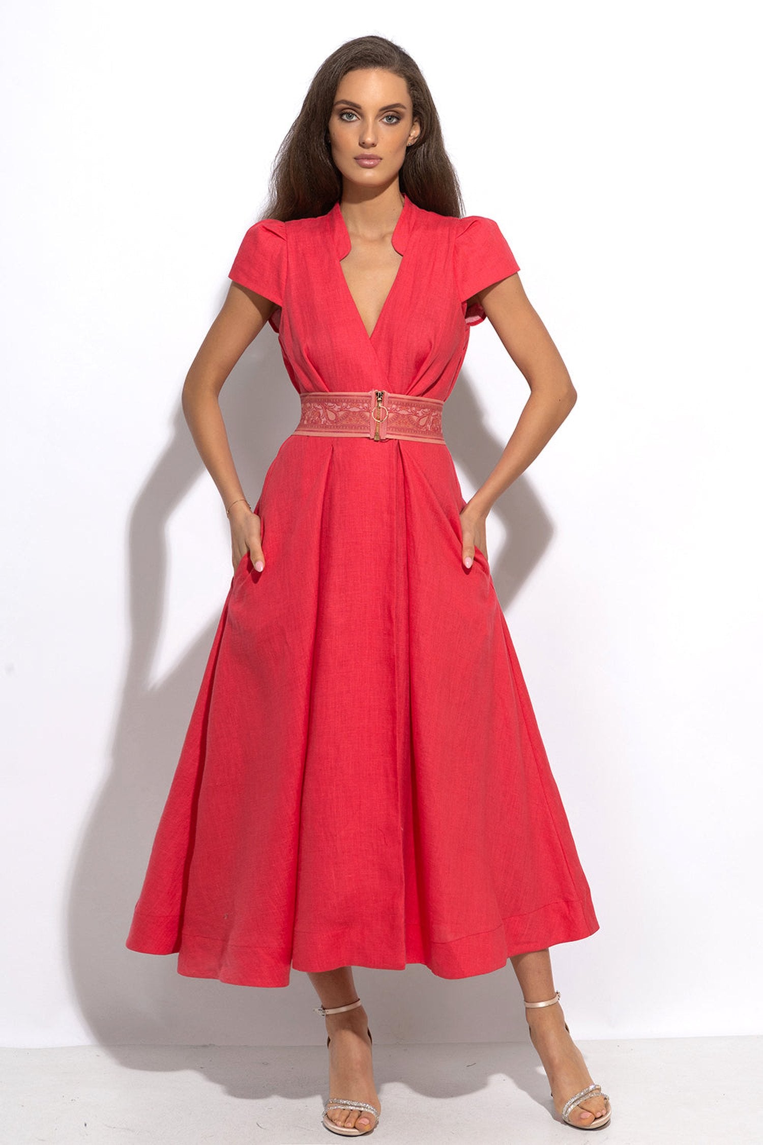 LONG FLARED LINEN DRESS IN FUCHSIA - ESSENTIALS
