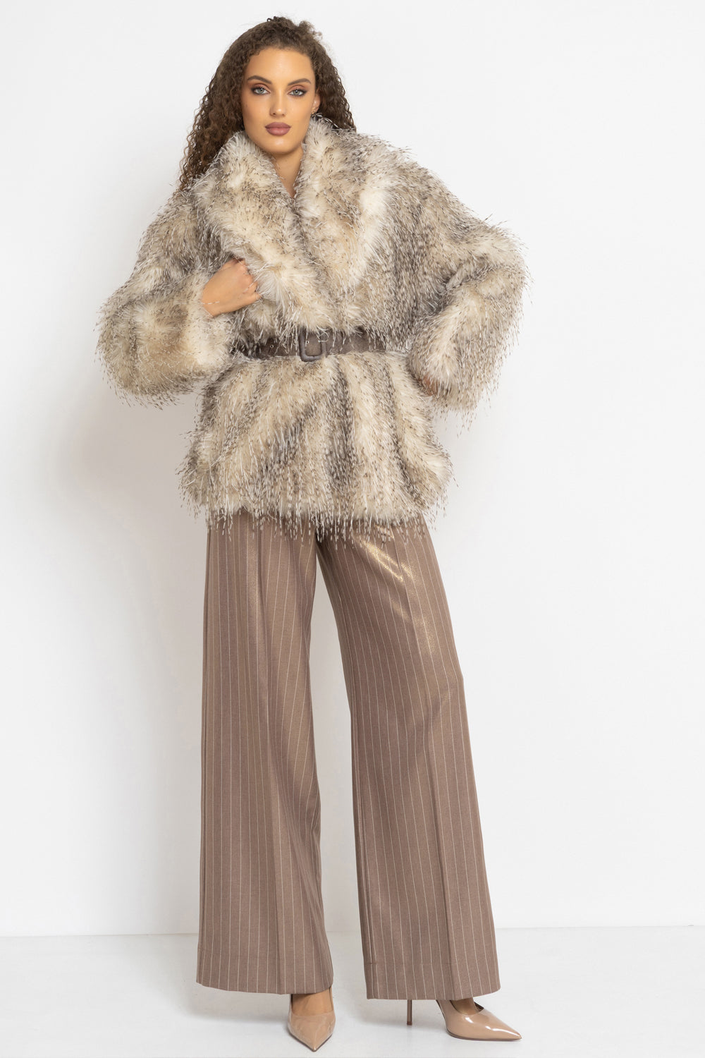 OVERSIZED FAUX FUR COAT WITH LARGE SHAWL COLLAR AND BELT IN LUNGO OWL COLOR - ESSENTIALS