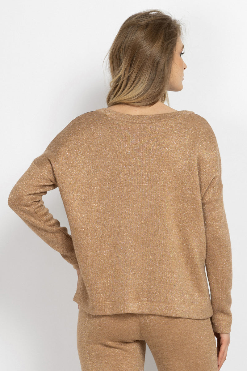 GOLD LUREX V-NECK TOP - ESSENTIALS JIORO СВОБОДЕН ТОП ОТ ЗЛАТИСТ ЛУРЕКС С V-ДЕКОЛТЕ - ESSENTIALS JIORO