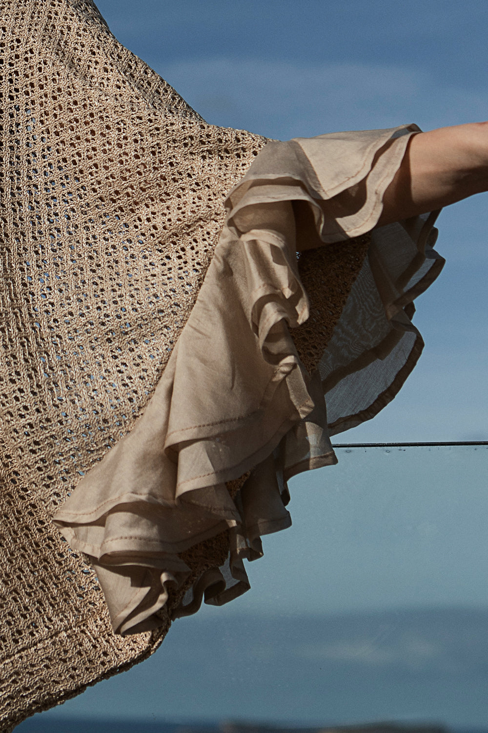 MESH TUNIC – ESSENTIALS