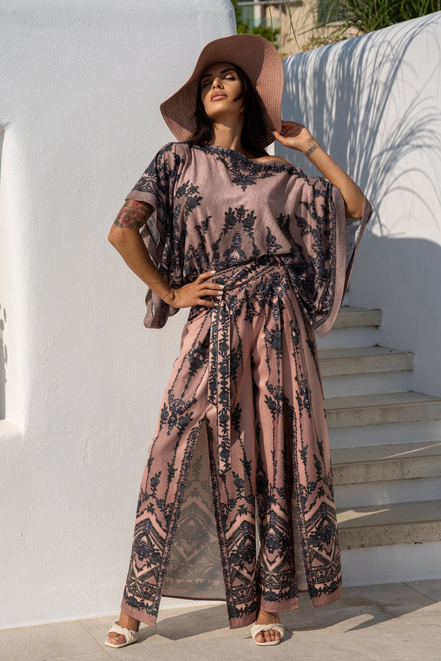 LOOSE BLOUSE – GRAFFITI POWDER