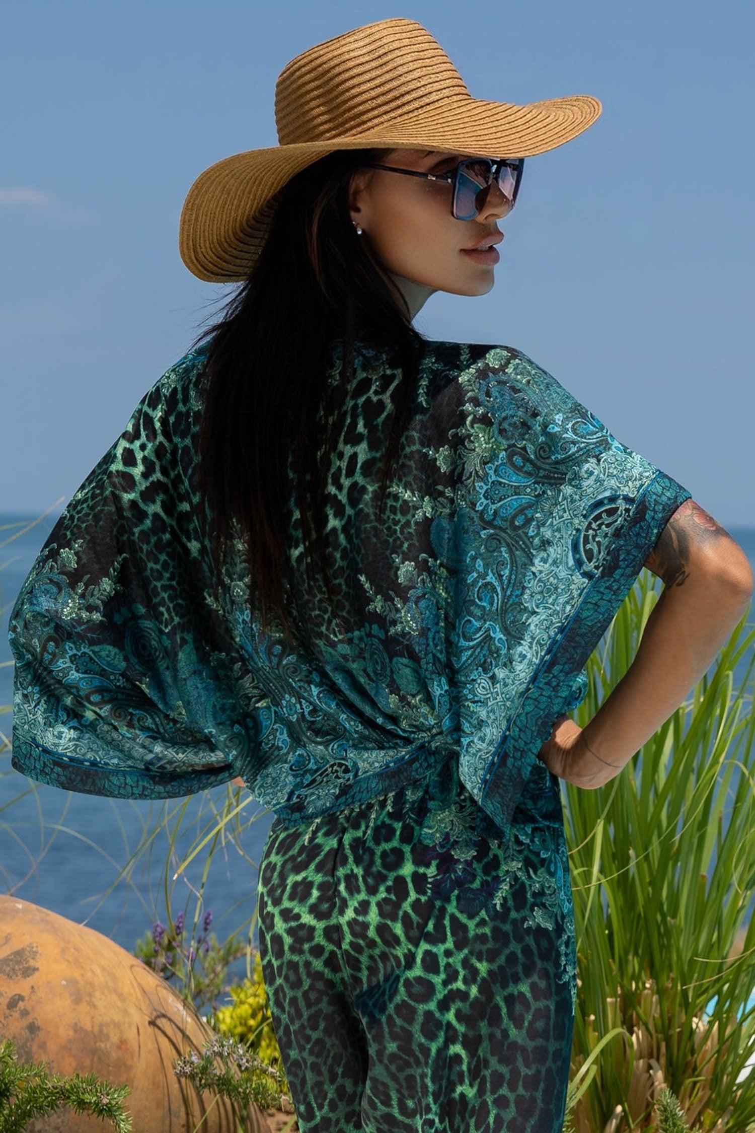 LOOSE BLOUSE – LEO NEON GREEN
