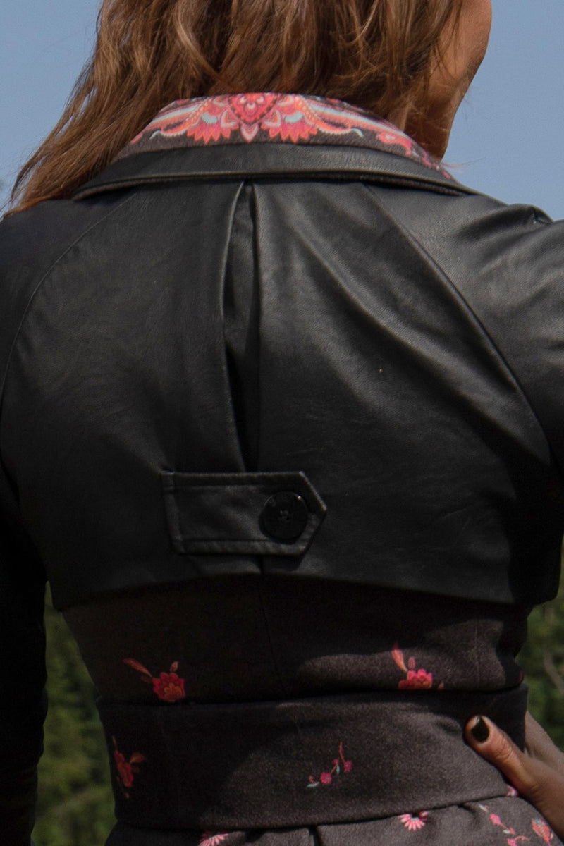 TRENCH COAT CON MANICHE IN PELLE - PUNTINI FUXIA