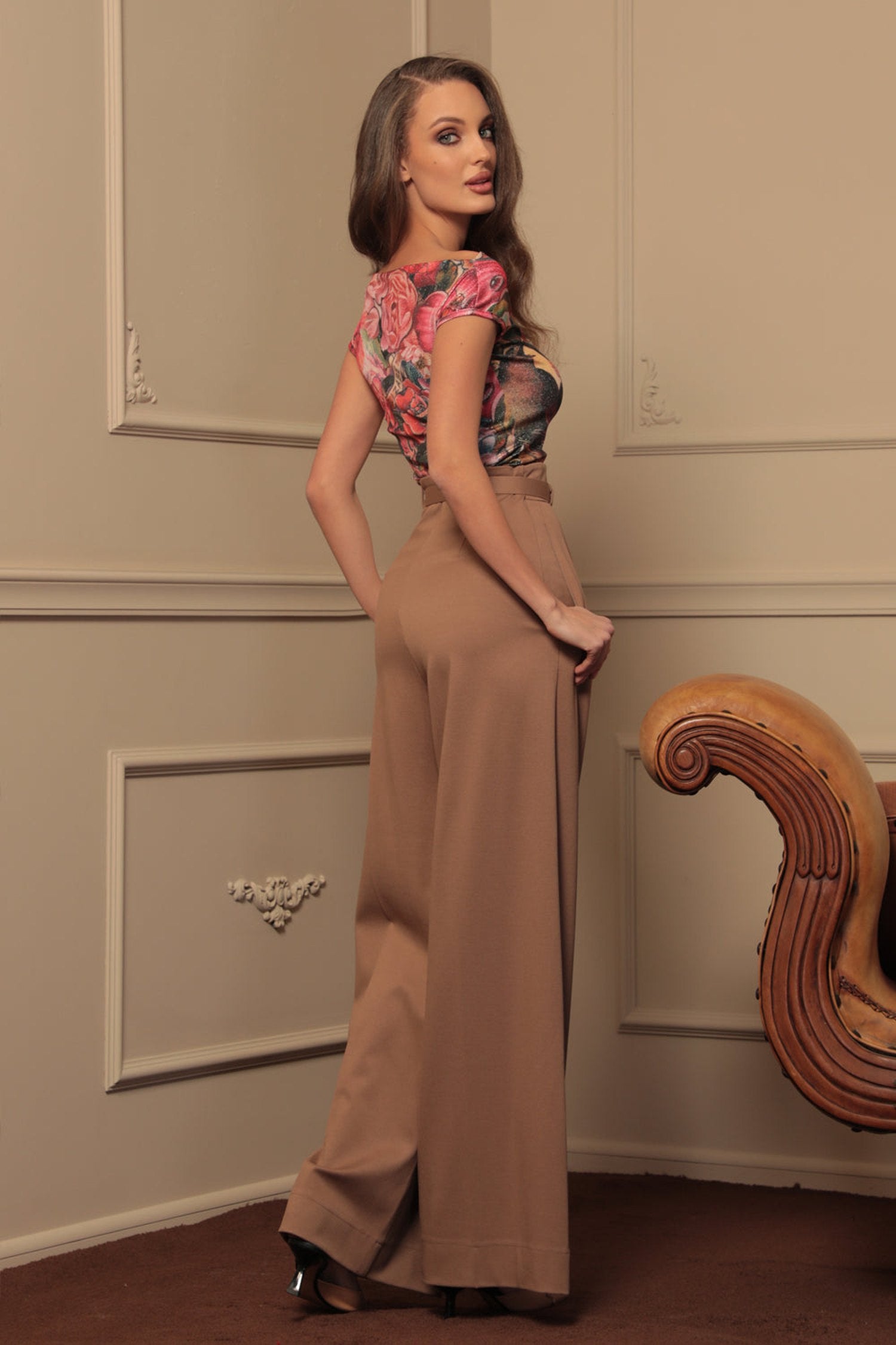 PANTALON BEIGE ESSENTIELS EN MÉLANGE DE VISCOSE TAILLE HAUTE