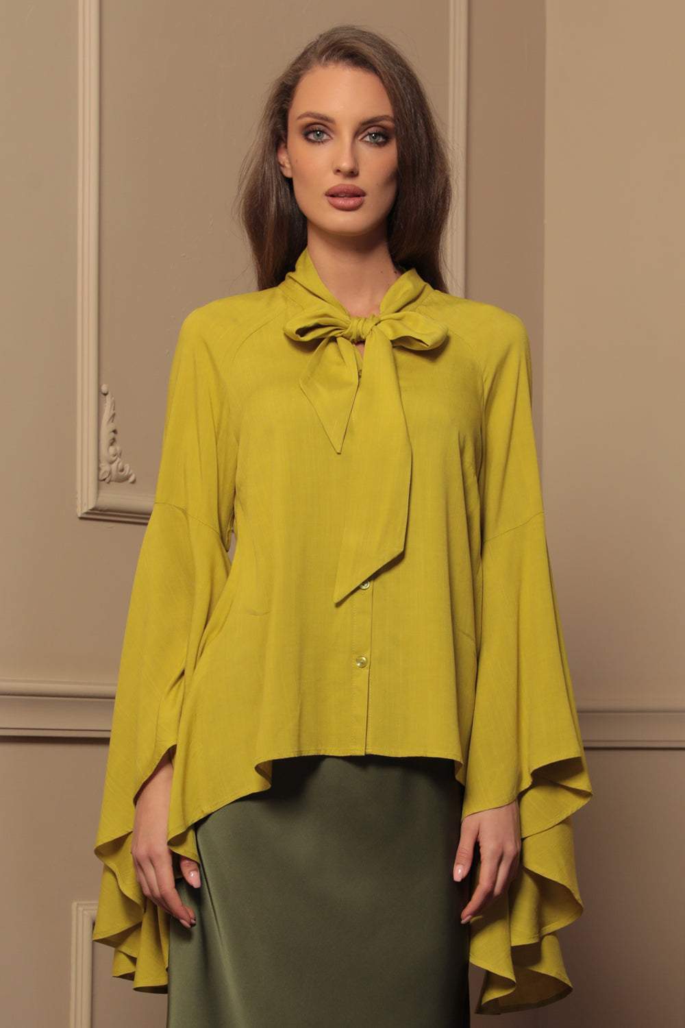 YELLOW ORCHE VISCOSE BLOUSE WITH FLARED SLEEVES – ESSENTIALS