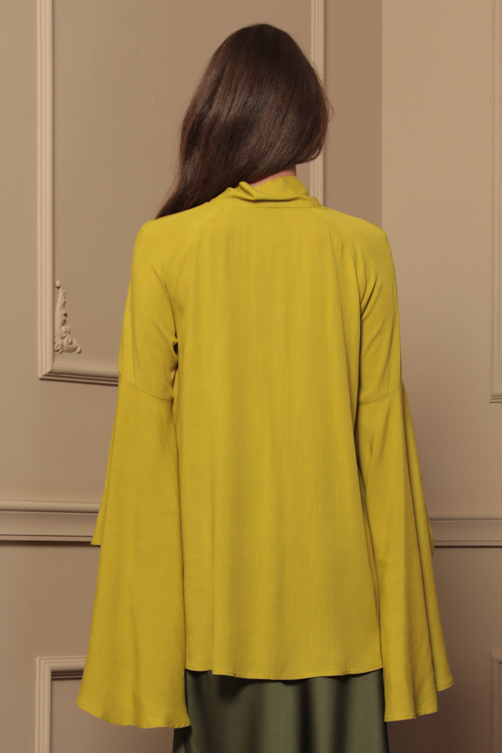 YELLOW ORCHE VISCOSE BLOUSE WITH FLARED SLEEVES – ESSENTIALS