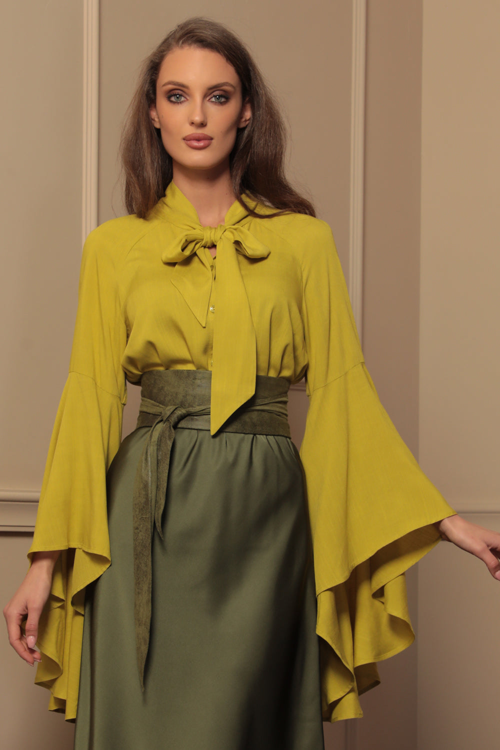 YELLOW ORCHE VISCOSE BLOUSE WITH FLARED SLEEVES – ESSENTIALS