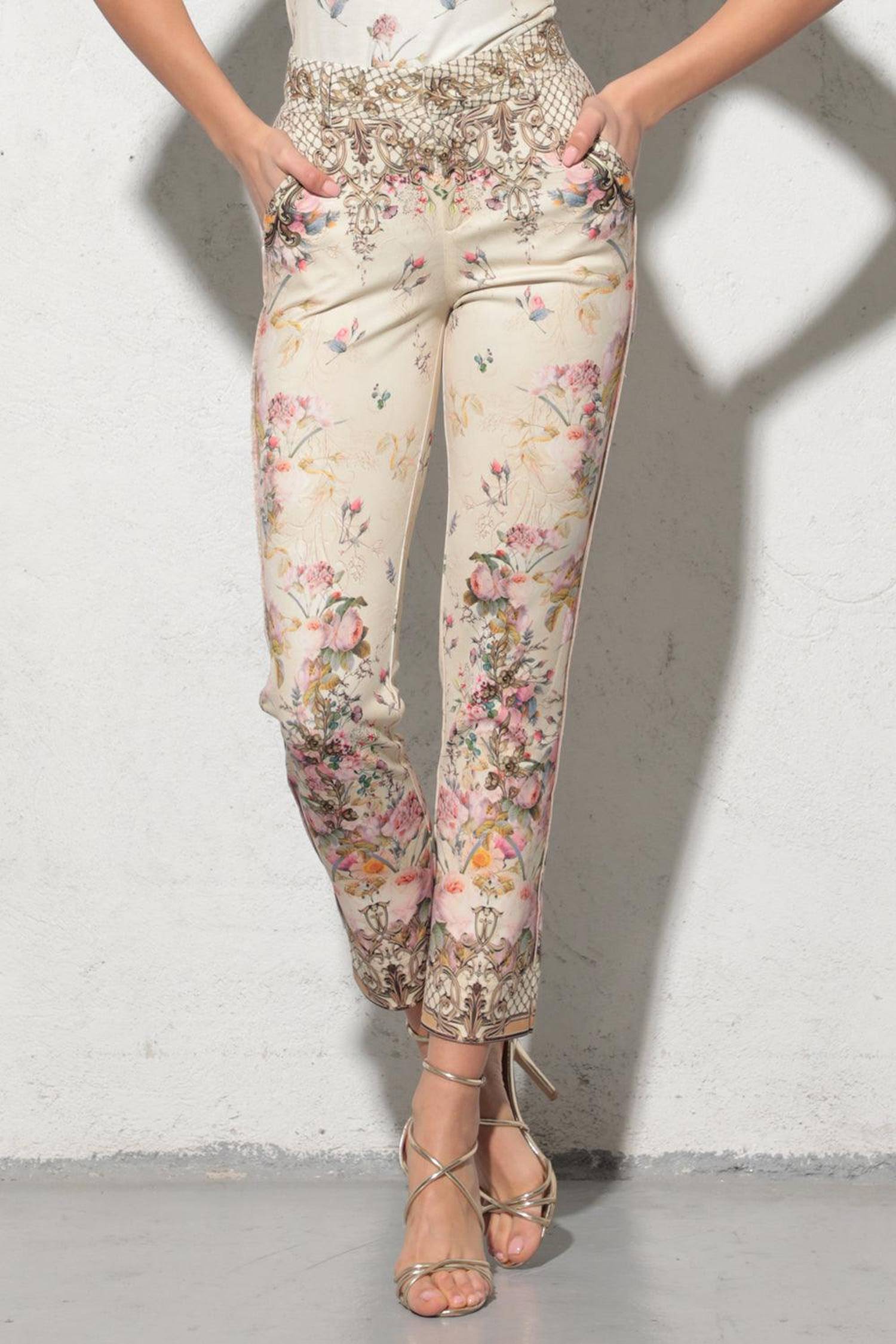 CLASSIC VISCOSE PANTS - BAROQUE FLOWERS