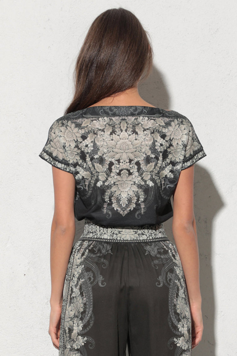 RELAXED FIT DROPPED SHOULDER BLOUSE - FROZEN LOTUS JIORO СВОБОДЕН ТИШЪРТ - FROZEN LOTUS JIORO