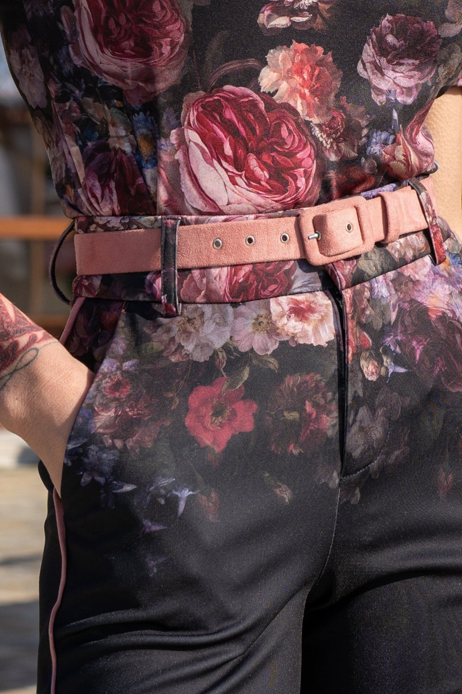PANTALONS CLASSIQUES - FLEURS VINTAGES