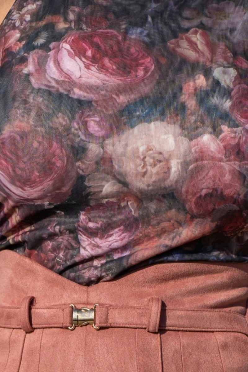 OBEN MIT NETZ - VINTAGE BLUMEN