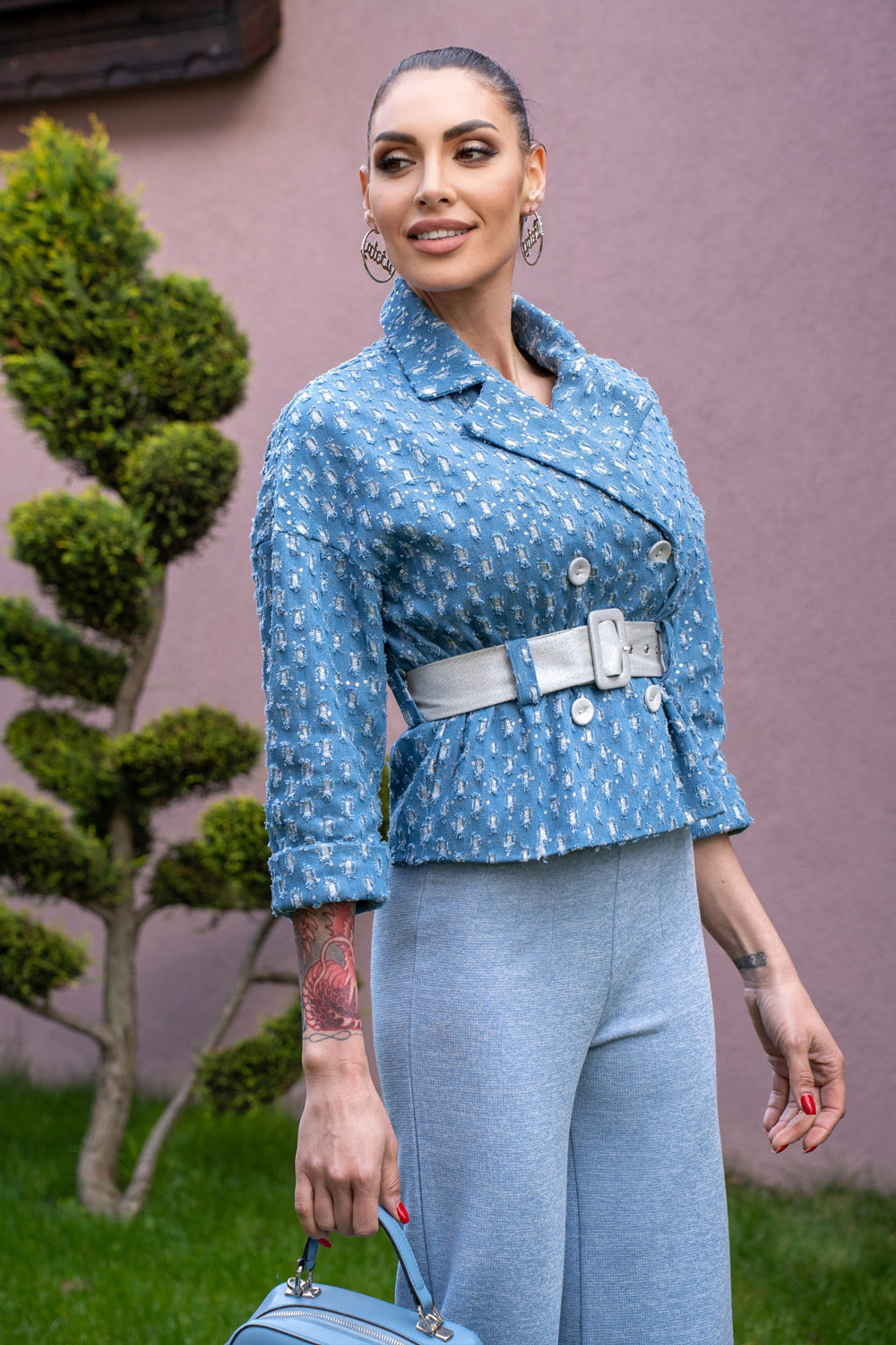 ΤΖΑΚΕΤ DENIM ΜΕ ΜΠΡΟΚΆΡ - ESSENTIALS