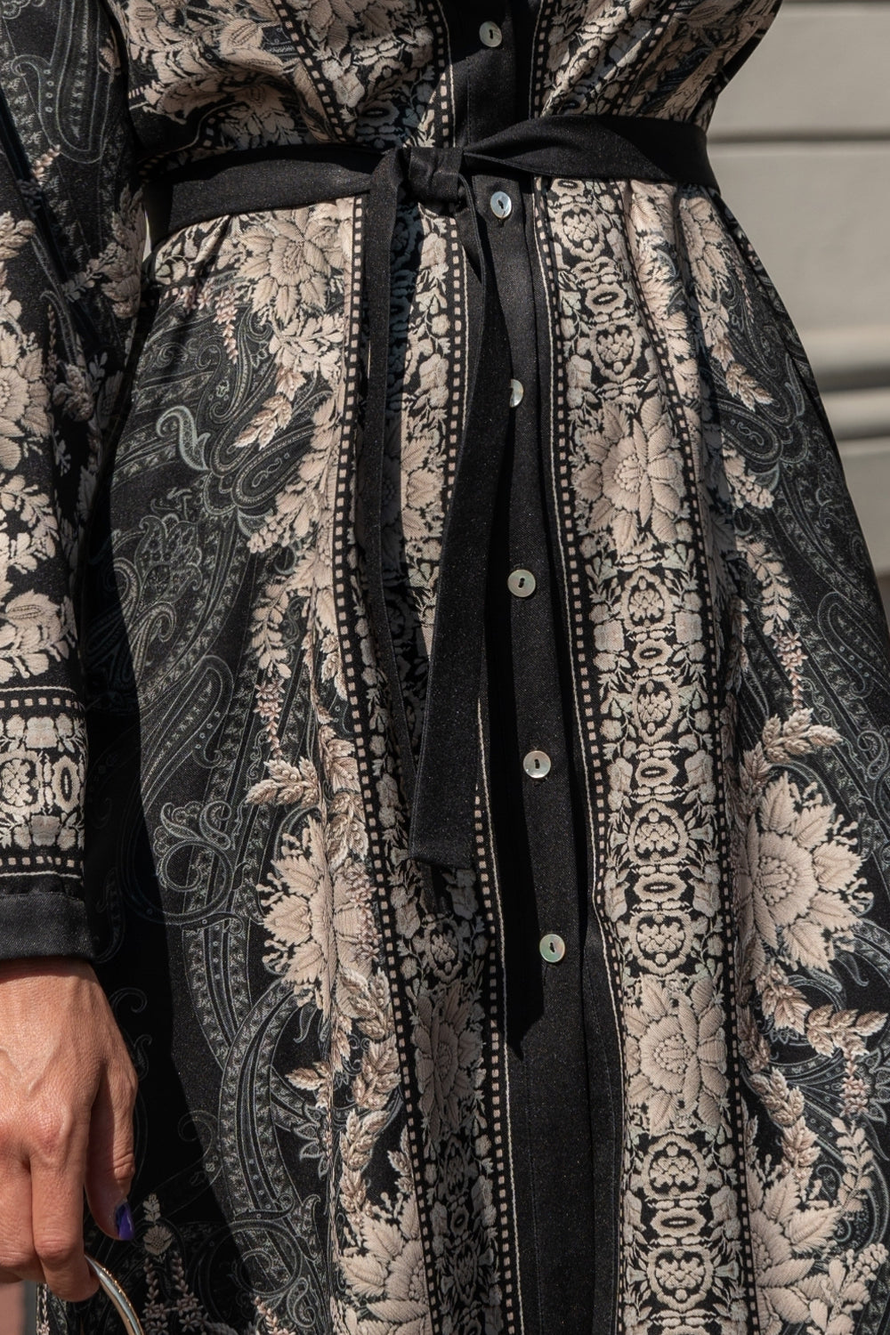 VISCOSE SHIRT DRESS WITH REMOVABLE BELT - FROZEN LOTUS JIORO РИЗО-РОКЛЯ ОТ ВИСКОЗА С ПОДВИЖЕН КОЛАН - FROZEN LOTUS JIORO