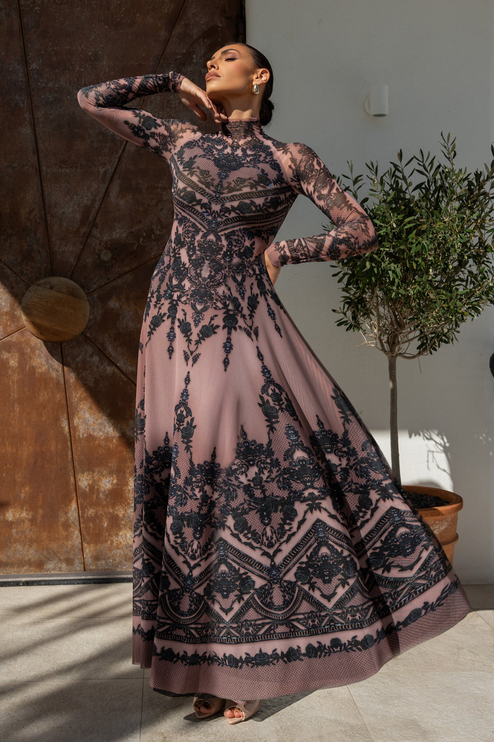 LONG FINE NET DRESS - GRAFFITI POWDER JIORO ДЪЛГА РОКЛЯ ОТ ФИНА МРЕЖА - GRAFFITI POWDER JIORO