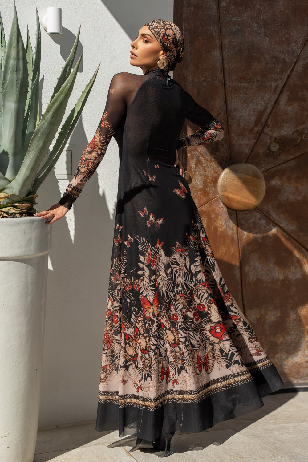 SQUARE VISCOSE HEADSCARF - MIDNIGHT BUTTERFLIES JIORO КВАДРАТНА КЪРПА ЗА ГЛАВА ОТ ВИСКОЗА - MIDNIGHT BUTTERFLIES JIORO