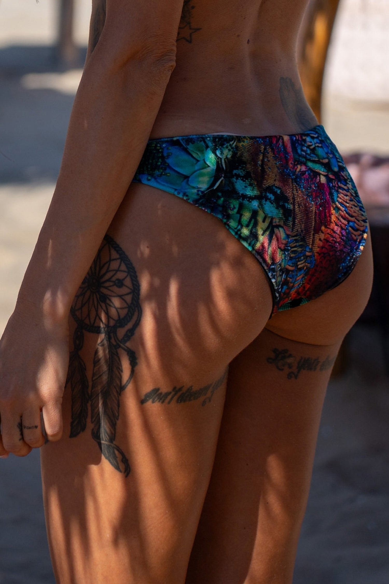 HOSEN AUS SAMT - AMAZONIA