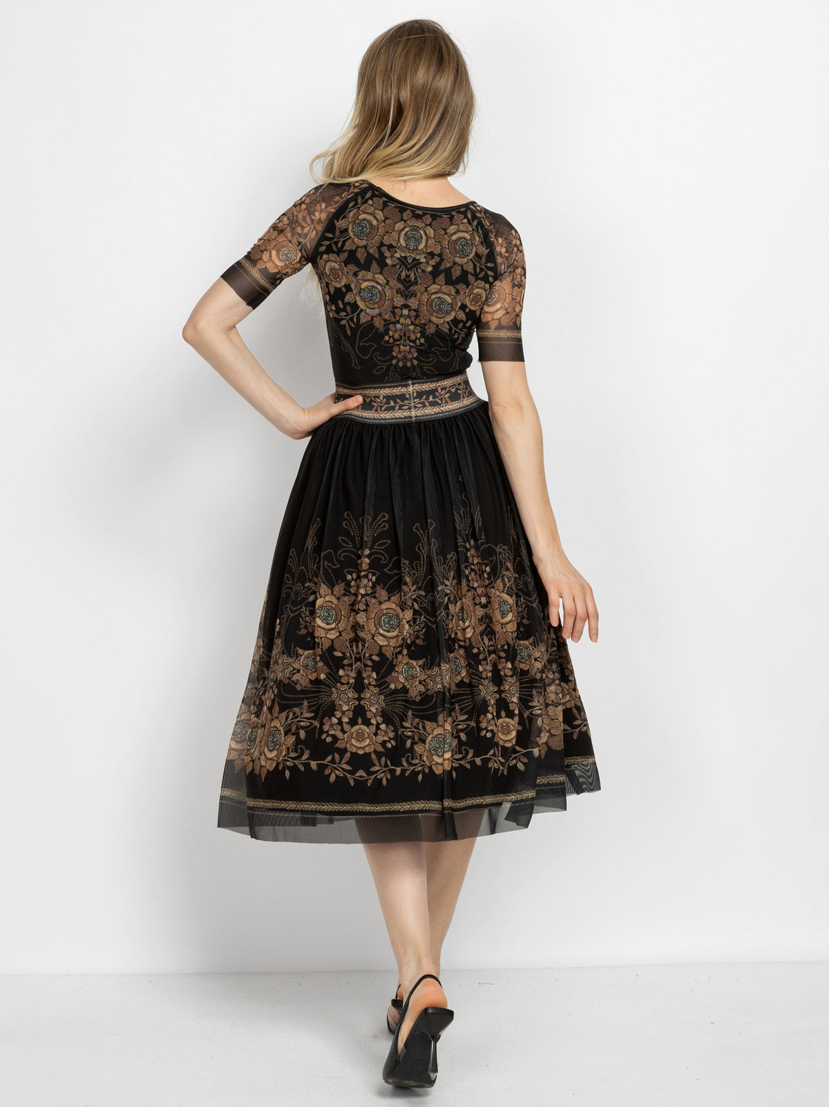 MESH SKIRT WITH ELASTIC WAIST AND VISCOSE LINING - GOLDEN ROSES