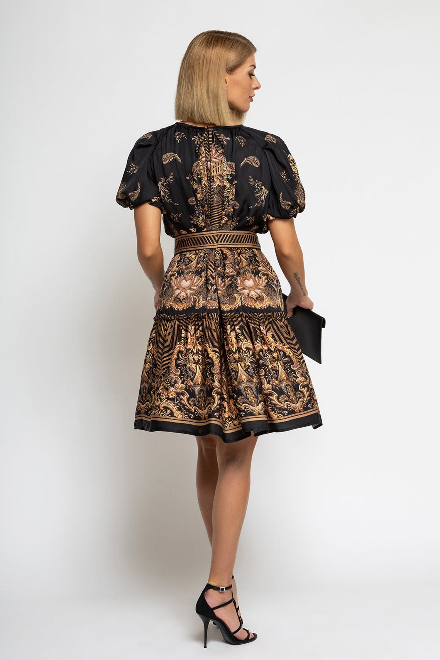 VISCOSE SATIN DRESS WITH PUFF SLEEVES - GOLDEN STRIPES